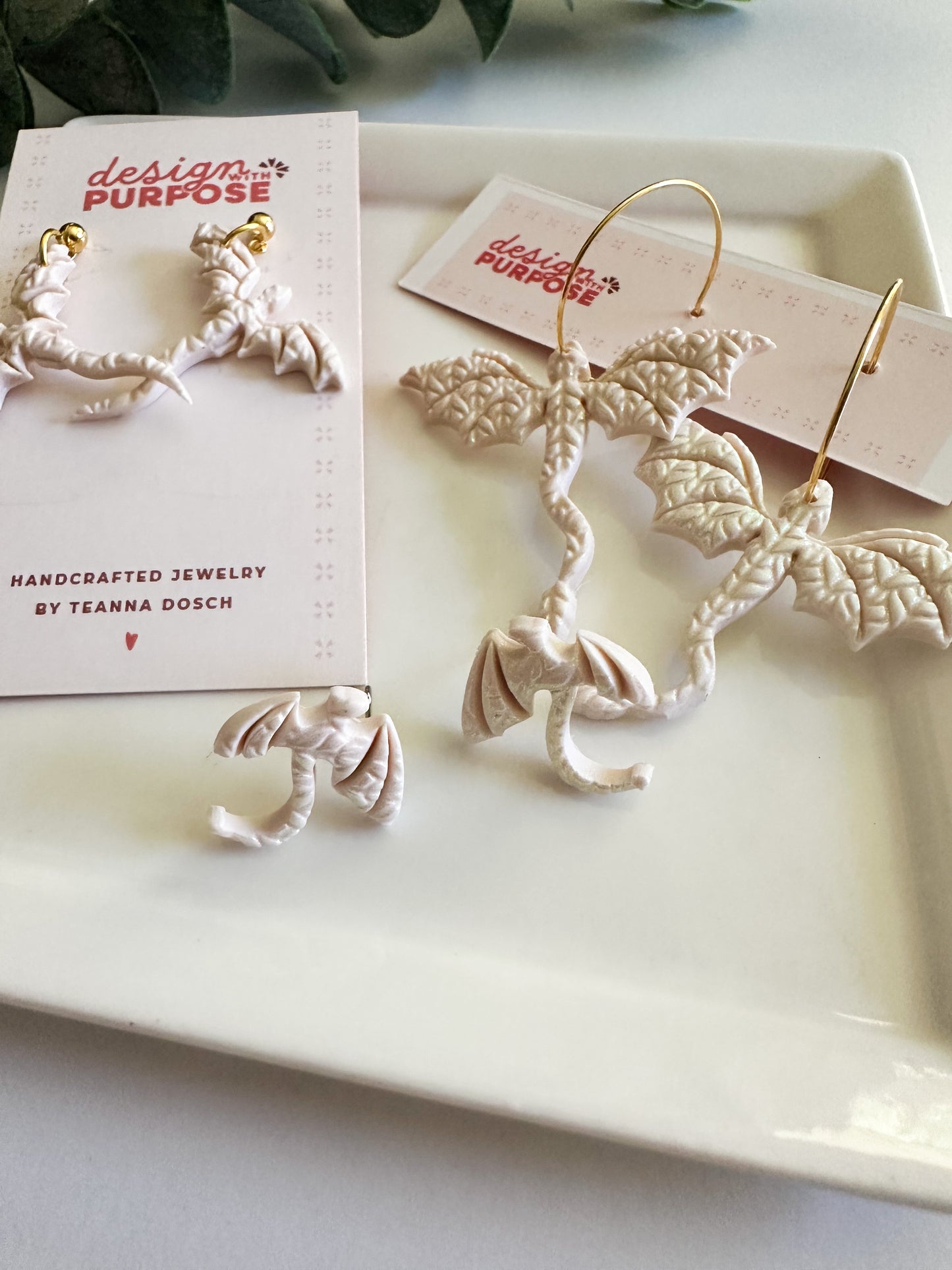 Dragon Studs