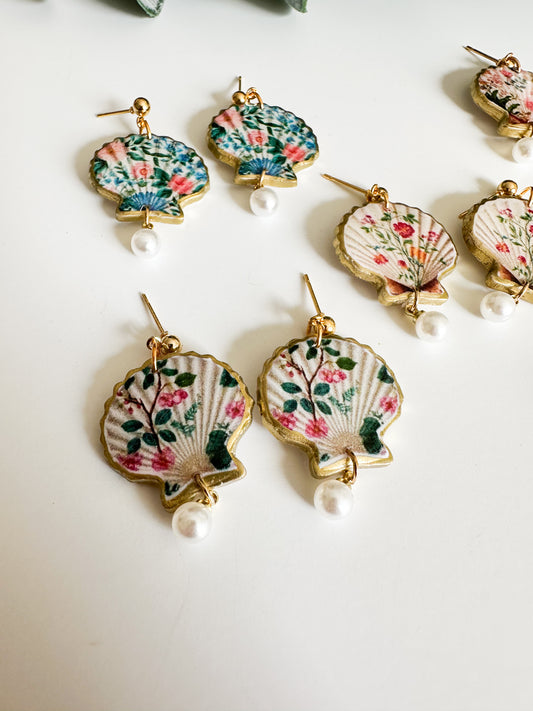 Vintage Pattern Shell Earrings