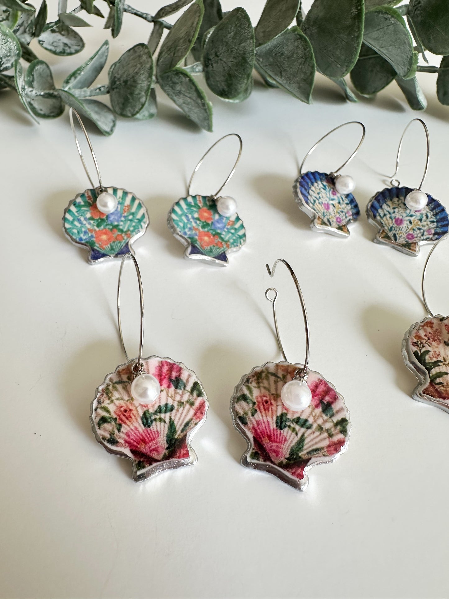 Vintage Pattern Shell Earrings