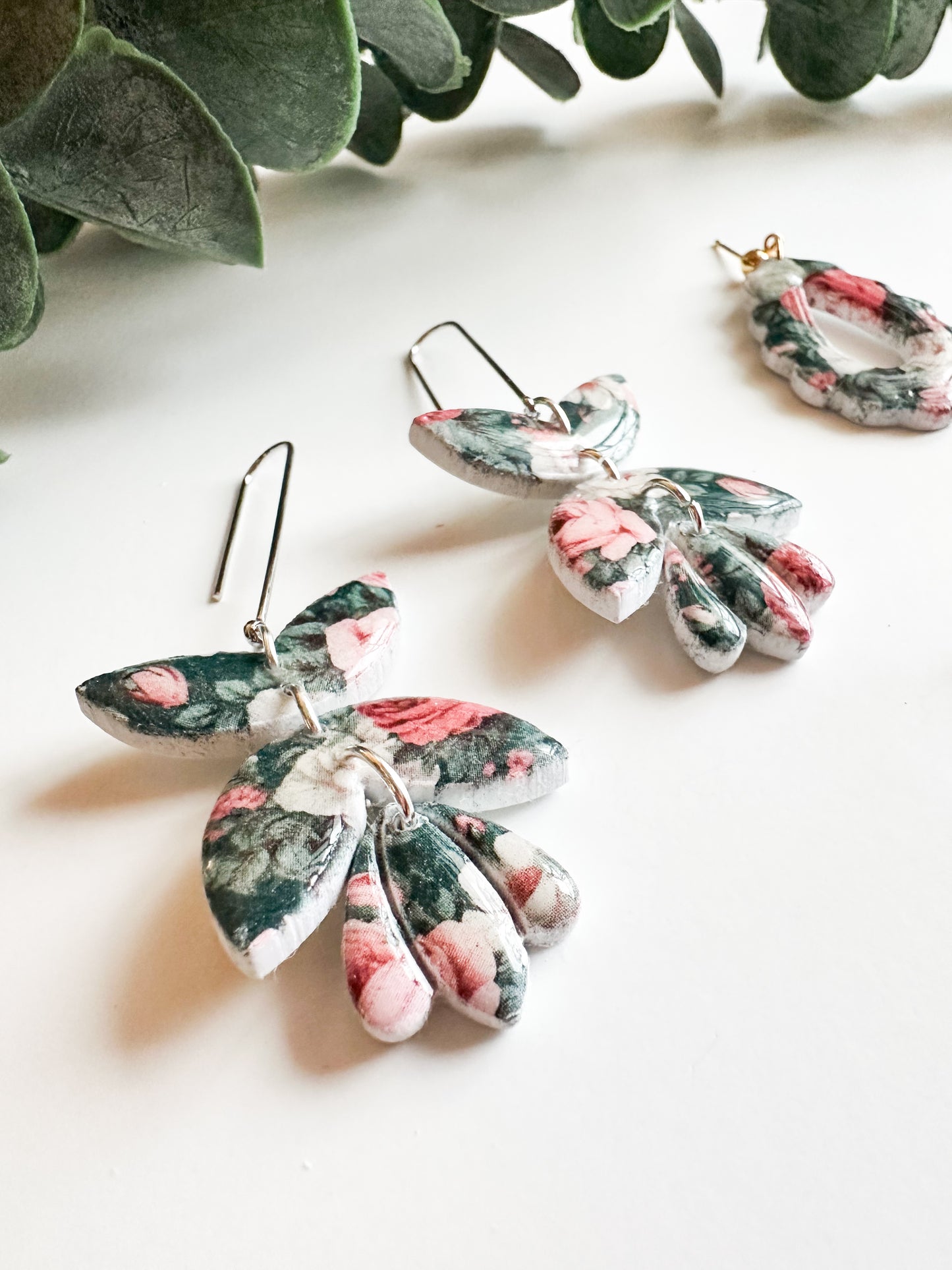 Valentines Moody Floral